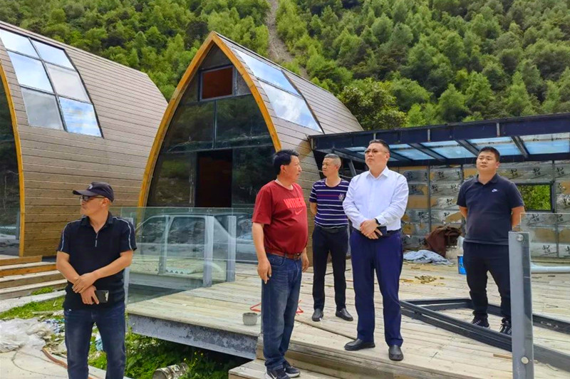 我市打赢"全域旅游"和"乡村振兴"攻坚战,7月14日下午,市委书记李清勇